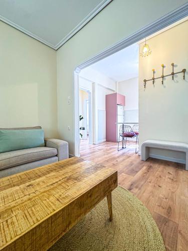 Cityscape Residence with a Patio — 4-Star Luxury Hotel in Volos, Greece