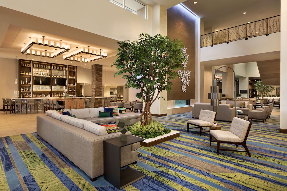 Embassy Suites by Hilton Denton Convention Center - photo 2