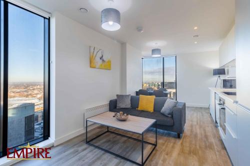 Stylish 2 Bed Apartment Broad Street — 4-Star Luxury Hotel in Birmingham, United Kingdom