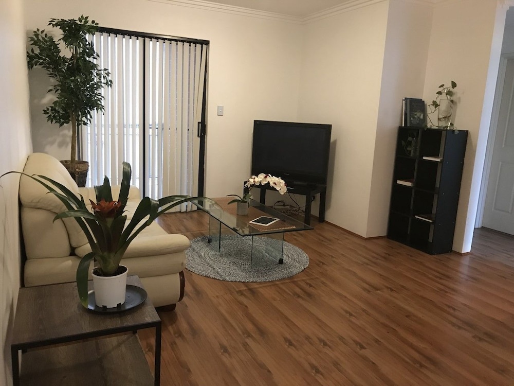 Sydney Premium Accomodations Central — Chippendale — photo 5