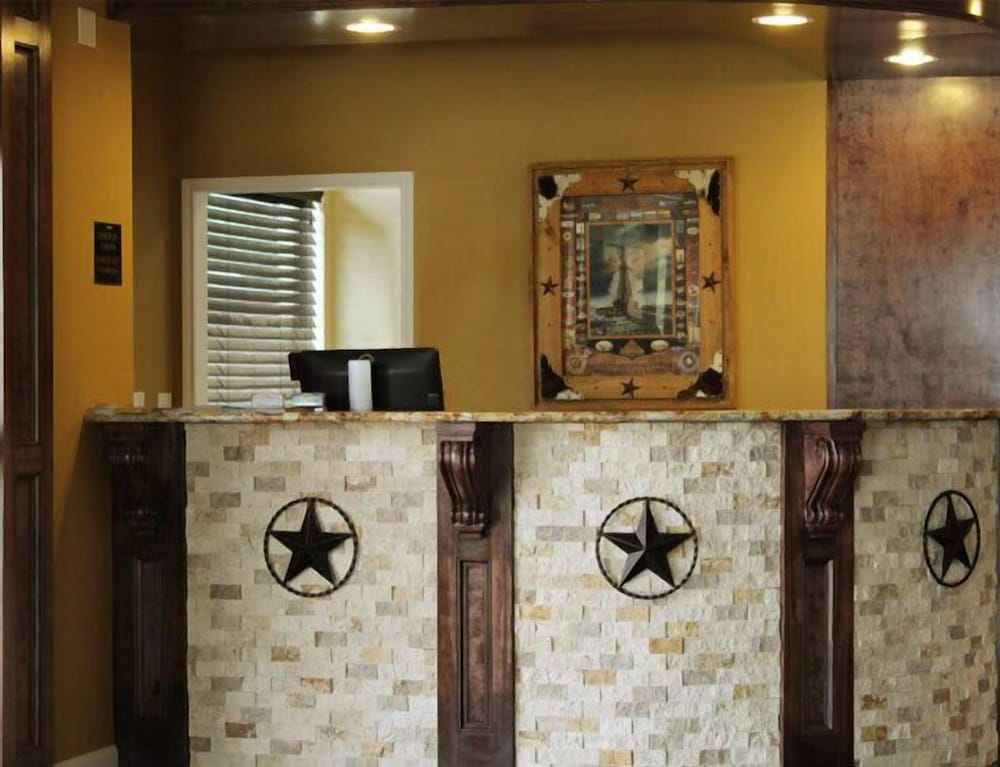 Black Gold Inn - photo 6