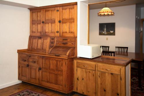 Village Suites - photo 7