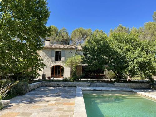 Mas Des Cigales Lambesc — Lambesc