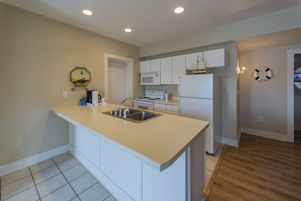 Edgewater Resort - photo 56