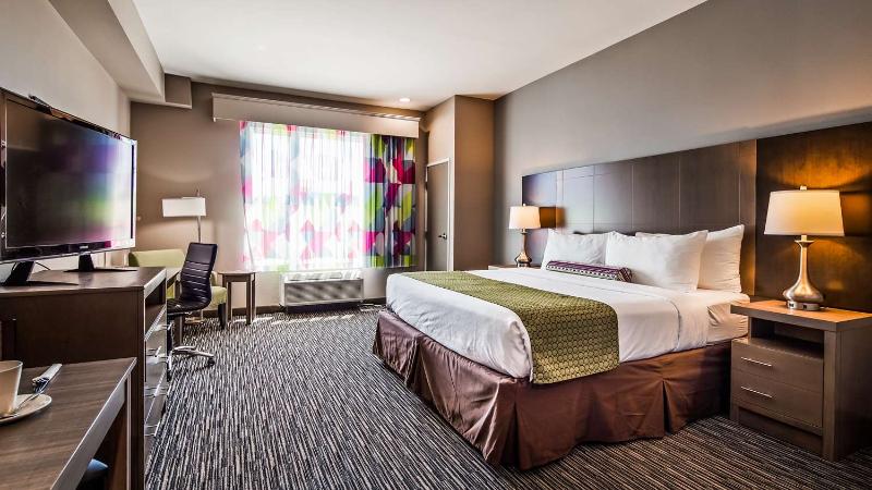 Best Western Plus Executive Residency Ascension Hotel - photo 31