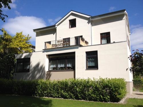 Aparthotel Stadtpark — Luebeck