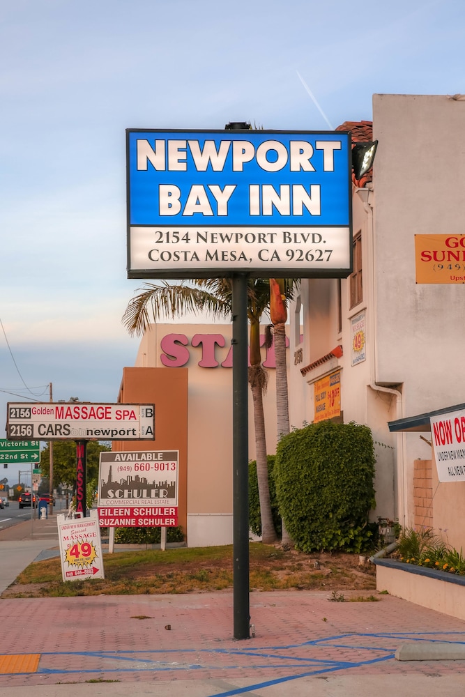 Newport Bay Inn - photo 21