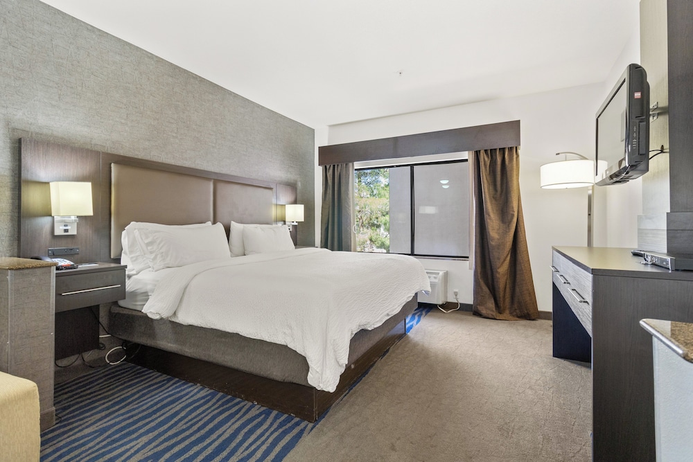 Holiday Inn Express & Suites Barstow Route 66 by IHG - photo 16