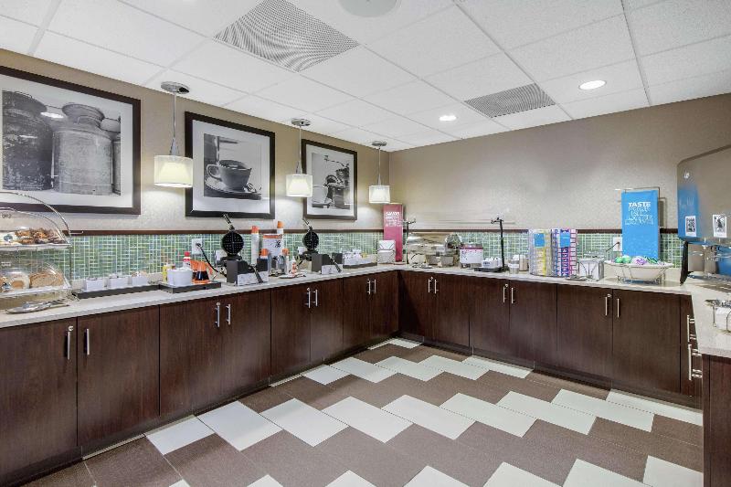 Hampton Inn Mebane - photo 117