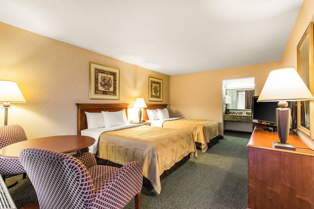 Quality Inn & Suites McDonough South I 75 - photo 3