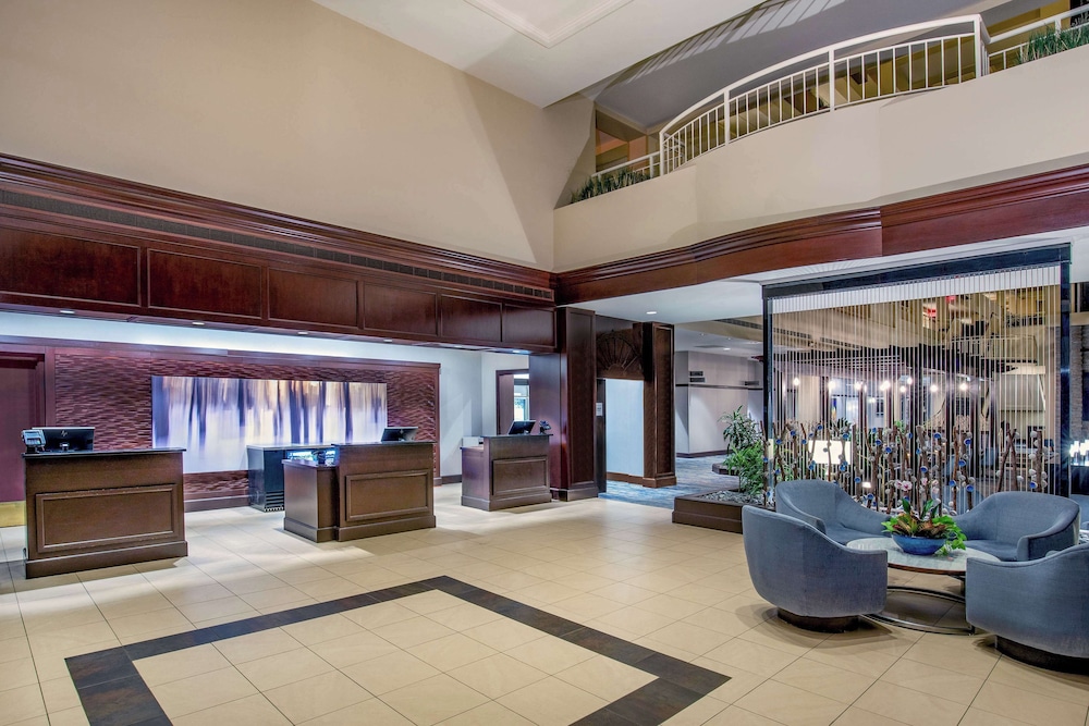 Embassy Suites by Hilton Boston Waltham - photo 21