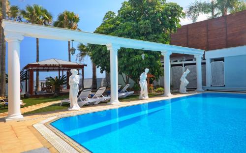 Limassol Beachfront Holiday Villa
