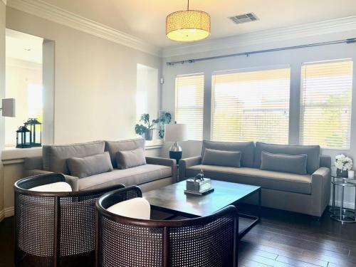 4bedroom Pool Single Story Luxury Las Vegas Home