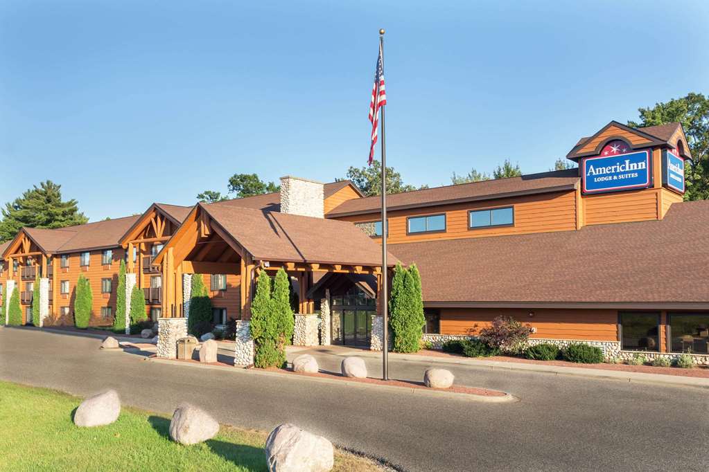 AmericInn by Wyndham Wisconsin Dells - featured photo