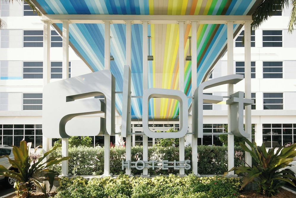 Aloft Miami Airport - photo 25