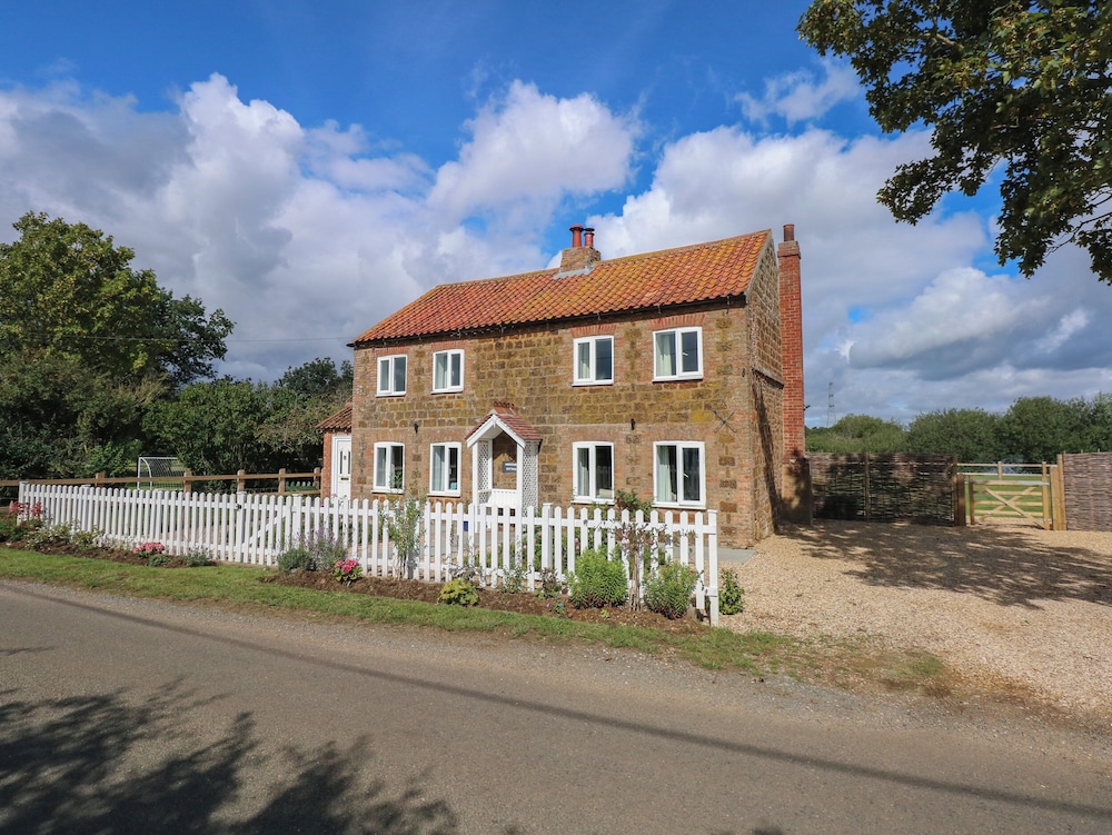 Horseshoe Cottage — 4-Star Luxury Hotel in King's Lynn, United Kingdom