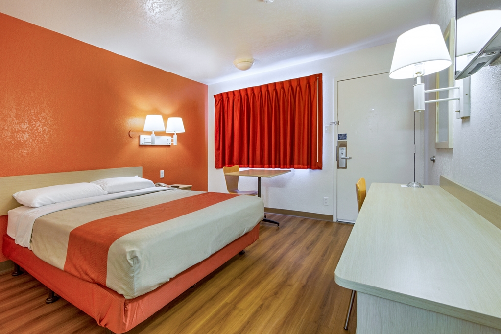 Motel 6 Phoenix North Bell Road - photo 16