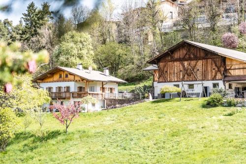 Apartment Misalt — 4-Star Luxury Hotel in Castelrotto, Italy