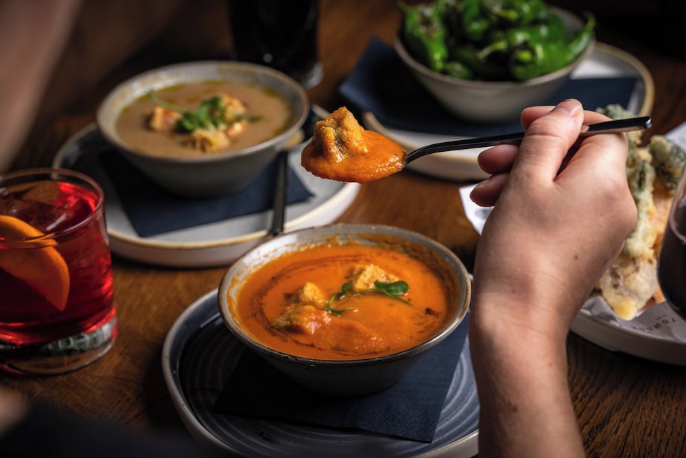 מזון ומשקאות