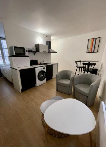 Place St Epvre Cosy Studio Renove in Nancy, France