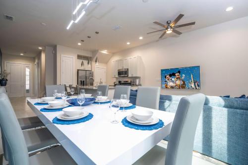 2024 New Cozy 3 suites 5 Min to Disney in Orlando, United States