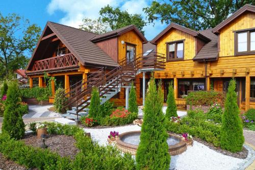 Comfortable apartment 2 bedrooms terrace — 4-Star Luxury Hotel in Ustronie Morskie, Poland