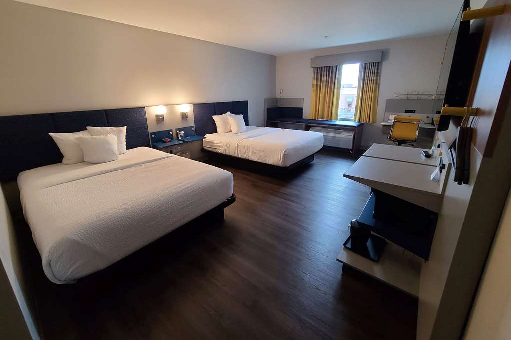 Microtel Inn & Suites by Wyndham Milford - photo 8