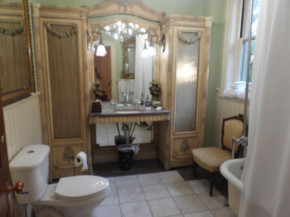 Johnstone Mansion - photo 24