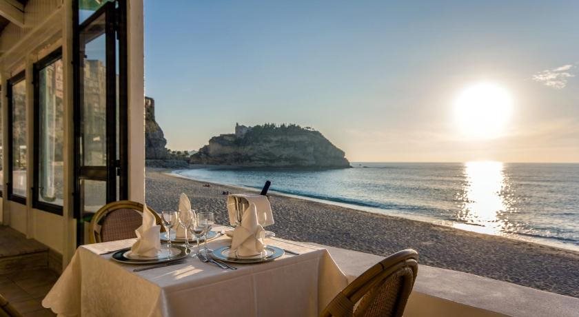 Le Roccette Mare Beach Hotel & Resturant in Tropea, Italy