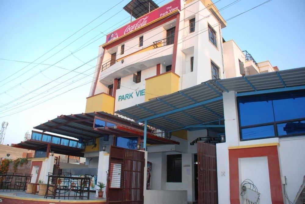 Hotel Park View - carbon neutral hotel in Jaipur