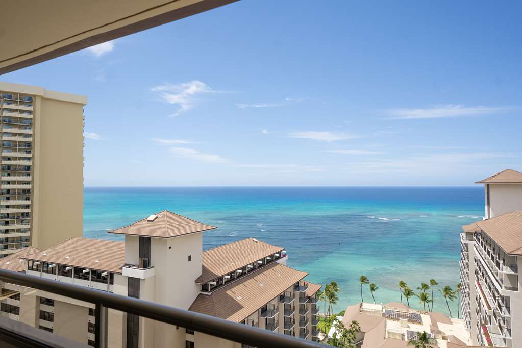 Embassy Suites by Hilton Waikiki Beach Walk - photo 62