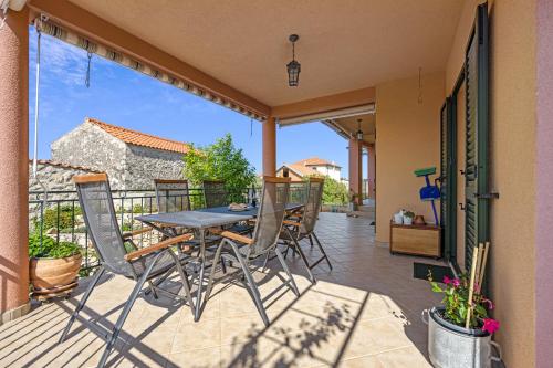 Apartment Anchor — 4-Star Luxury Hotel in Sibenik, Croatia