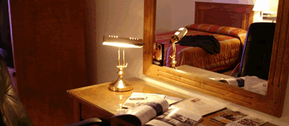 In-room business center