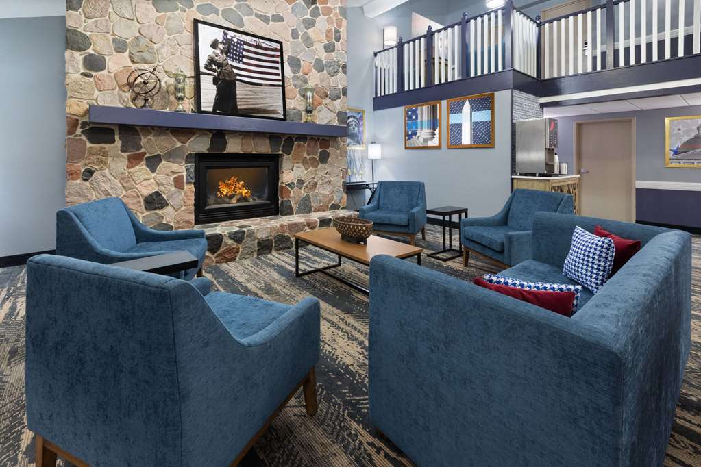 AmericInn by Wyndham North Branch - photo 8