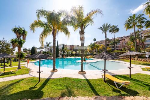 Chic Garden Flat 5min From Beach - last minute hotel in Marbella