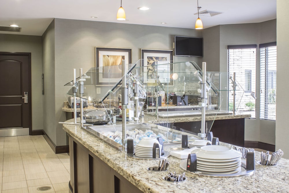 Staybridge Suites Jacksonville Camp Lejeune Area an IHG Hotel - photo 29