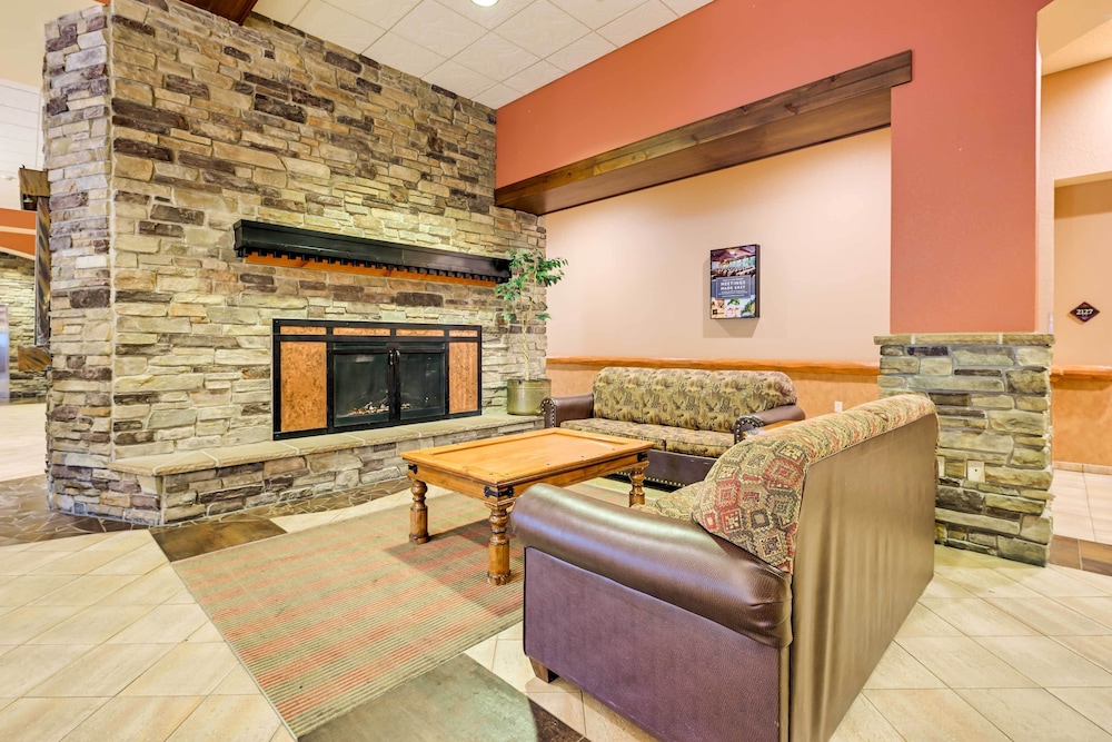 Wisconsin Dells Resort Condo w 2 Fireplaces - photo 15