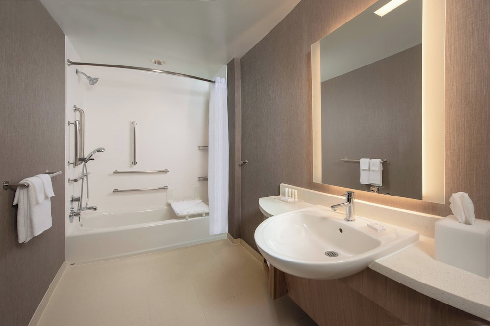 SpringHill Suites by Marriott Frederick - photo 19