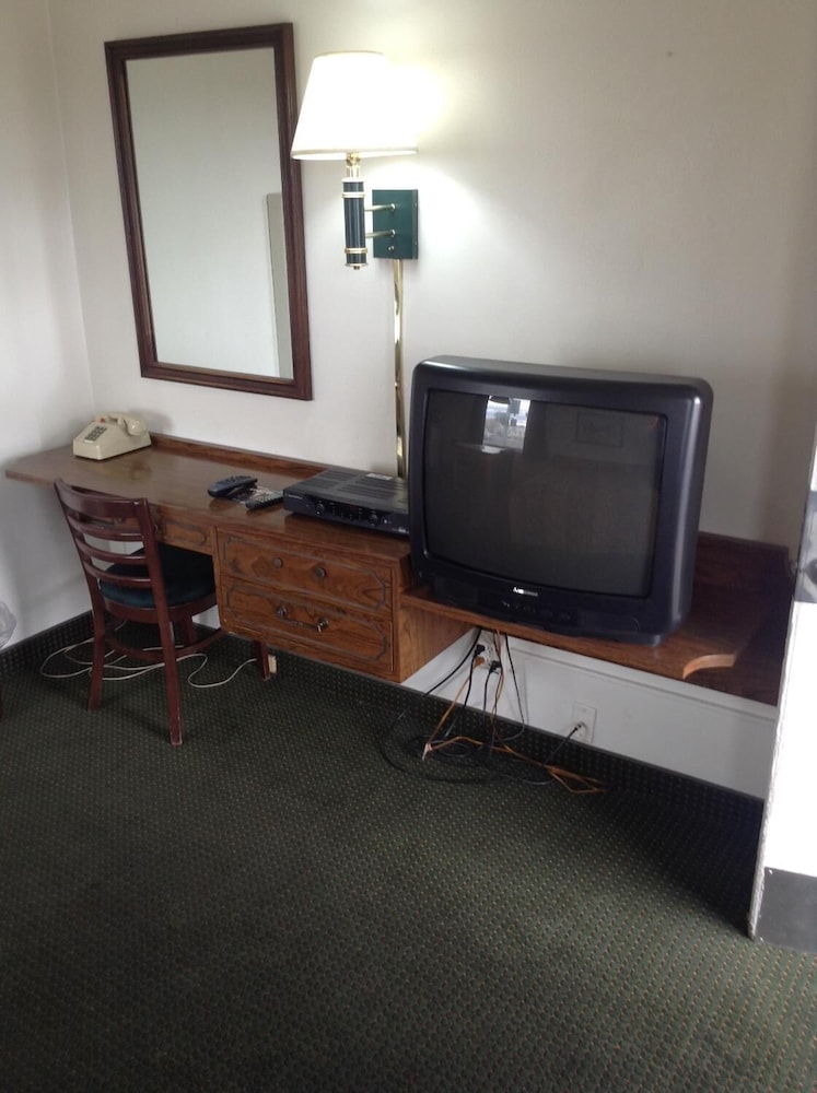 Plaza Inn Great Falls - photo 28