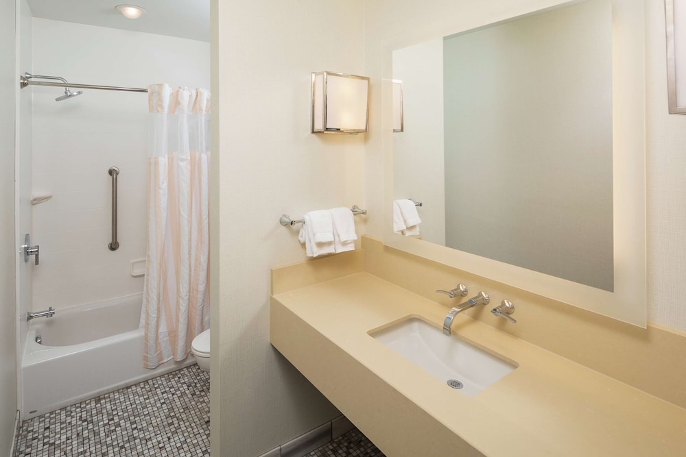 Hilton Garden Inn Sioux Falls Downtown - photo 34
