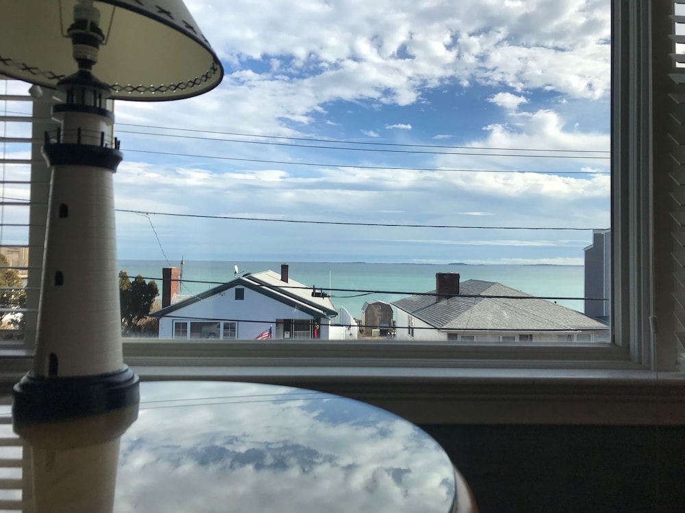 The Winthrop Arms Hotel And Restaurant - photo 57