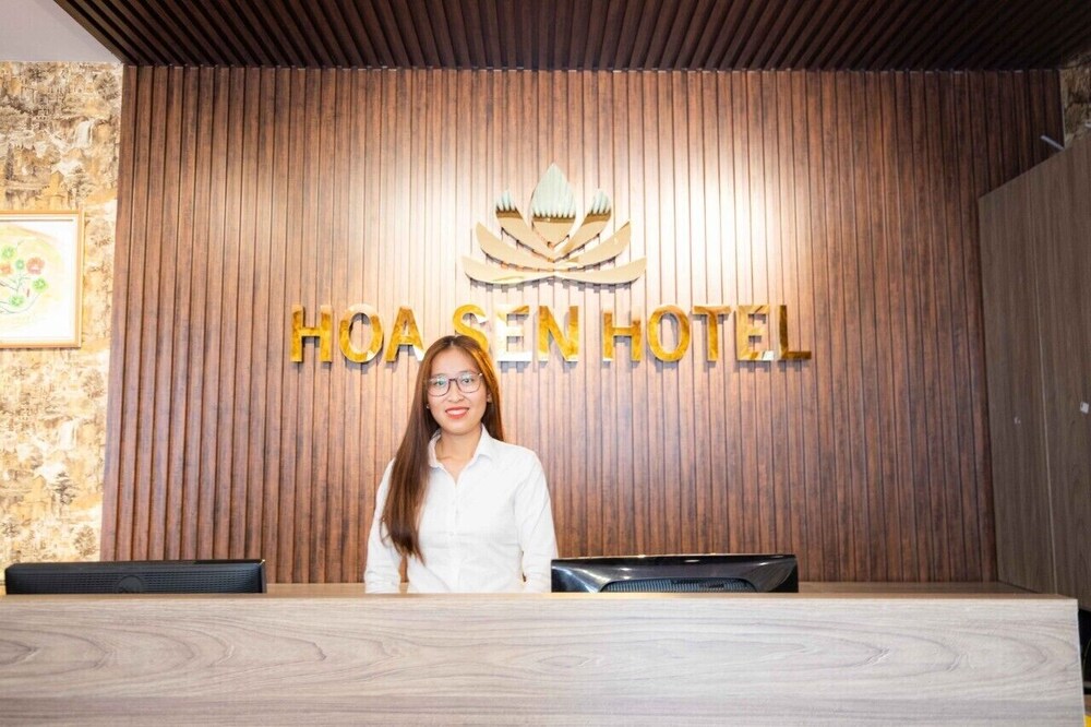 Hoa Sen Hotel 103 - last minute hotel in Da Lat