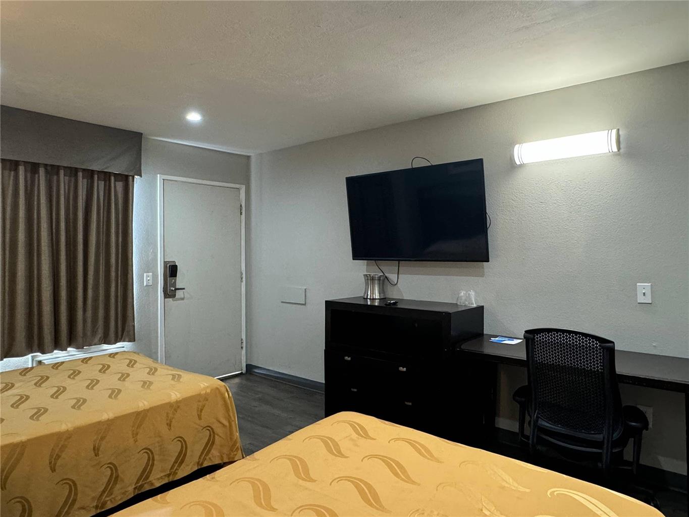 Rodeway Inn El Cajon San Diego East - photo 3