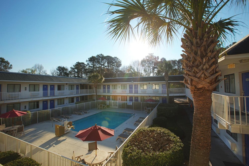 North Charleston Lodge - photo 35