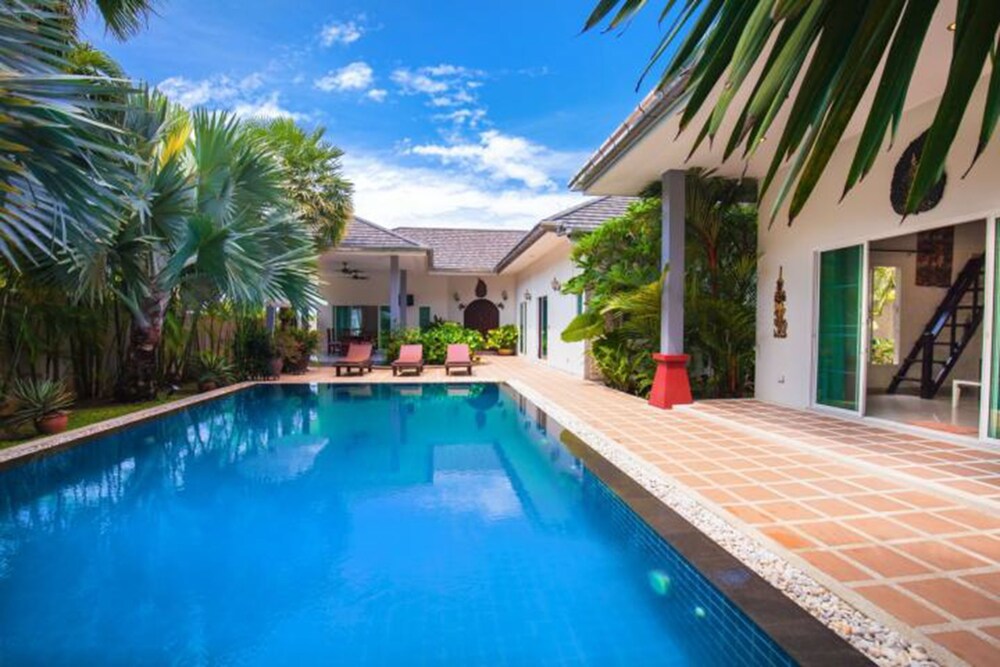Shanti Villa by Jetta — 4-Star Luxury Hotel in Rawai, Thailand