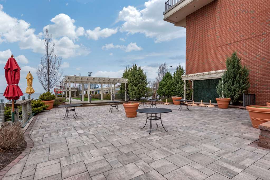 Best Western Plus Oswego Hotel and Conference Center - photo 13