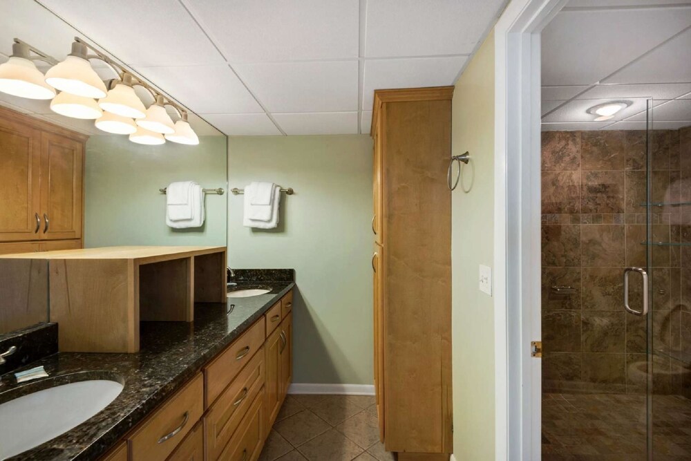 903 Long Beach Resort Tower III - photo 23