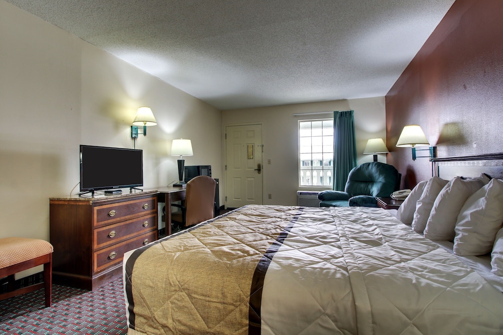 Key West Inn Lafayette - photo 7