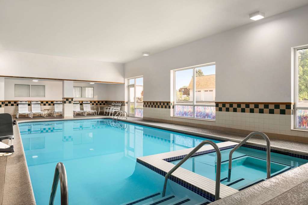 Days Inn by Wyndham Hershey - photo 7