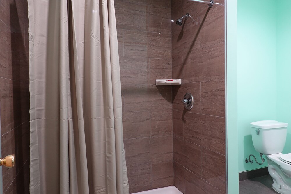 24 Hours Motel - photo 7